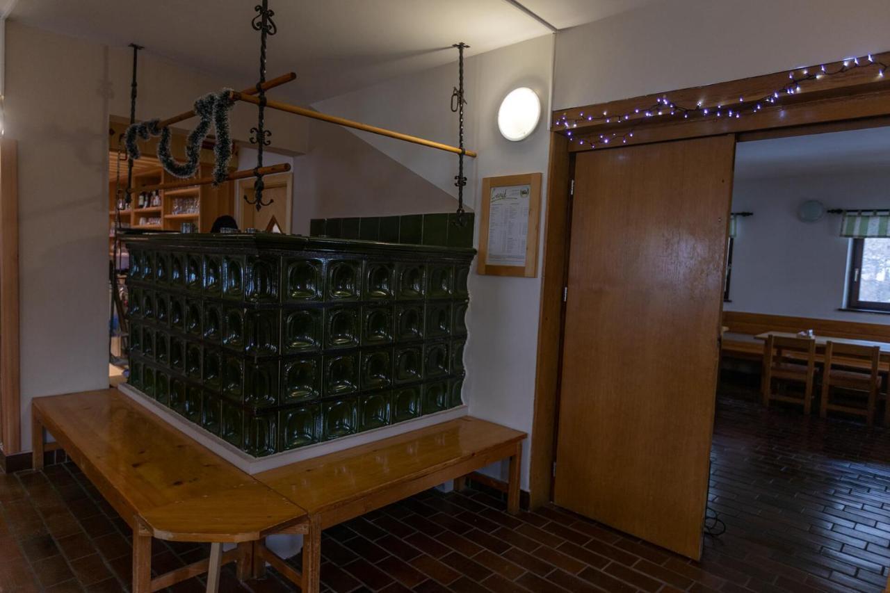Erjavceva Mountain Hut At Vrsic Pass Hotel Кранска гора Екстериор снимка